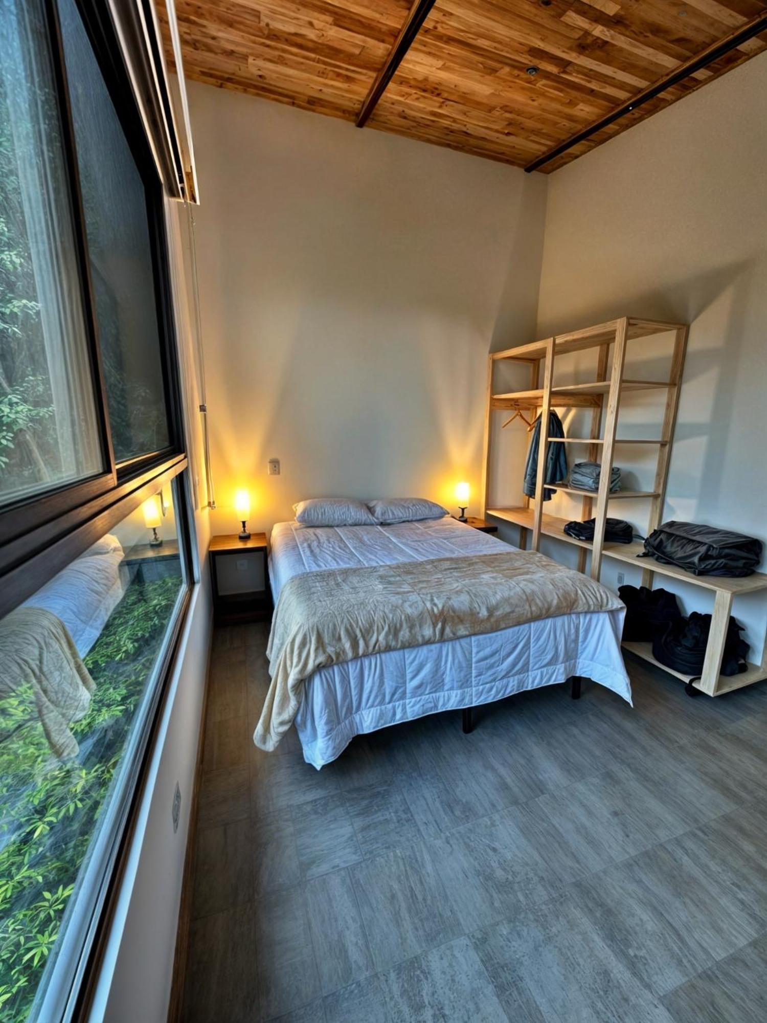 Moon Forest Lodge